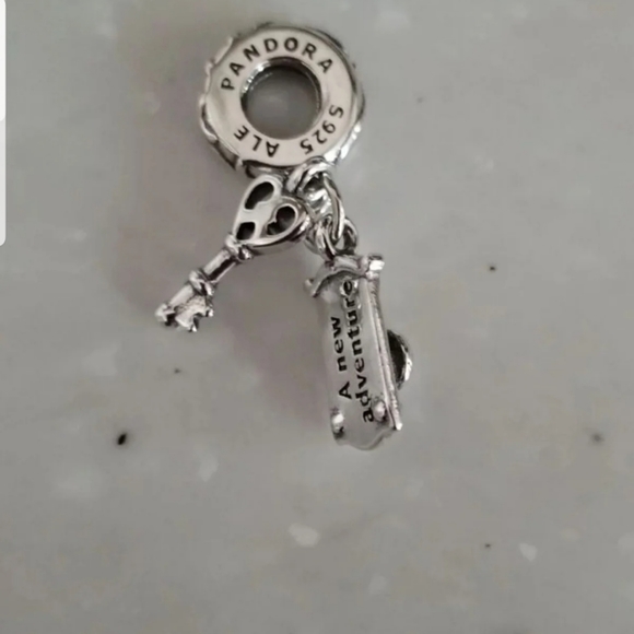 Disney Alice in Wonderland key and doorknob sterli - Picture 5 of 7